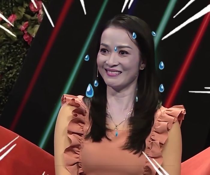 Đi ăn 3 lần bạn gái không chia tiền, chàng trai chia tay trong mừng rỡ