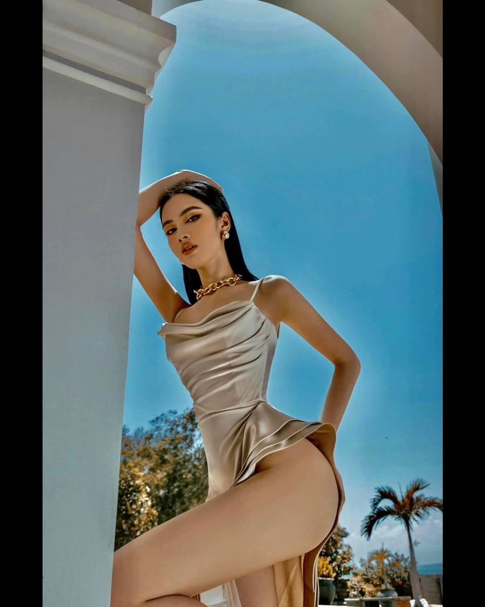 Đọ nhan sắc tình tin đồn của chồng cũ Lệ Quyên