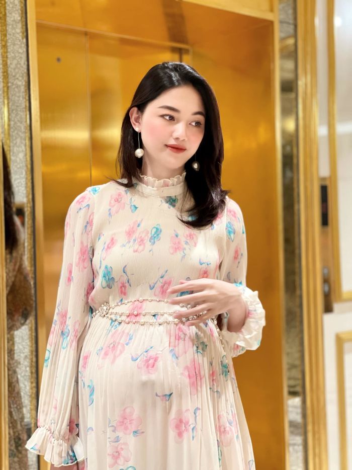 Đọ phong cách thời trang của bà bầu Vbiz chuẩn bị lâm bồn cuối năm