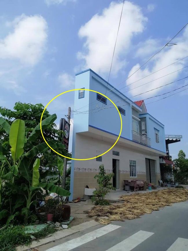 Ngôi nhà mỏng như lá lúa ở Bắc Ninh: Dựng được chiếc xe máy là cùng