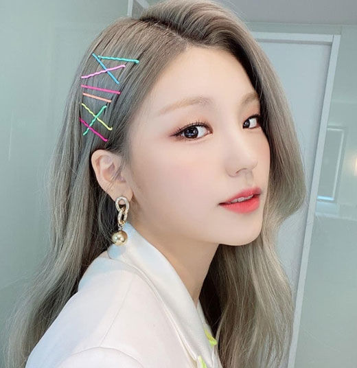 Giật mình với những lần bị dìm bởi make-up của các thần tượng Kpop