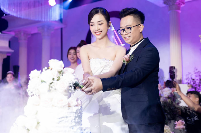 Gu chọn chồng của các nàng hậu Vbiz: Không đại gia cũng tiến sĩ