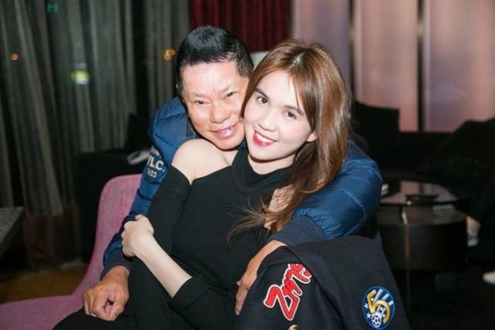Hiện tượng lạ Ngọc Trinh: 32 tuổi đầy tai tiếng nhưng vẫn hot