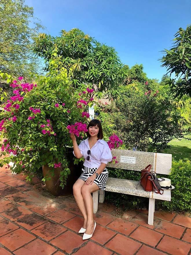 Học cách thổi hồn cho những bình hoa giúp không gian sống đẹp và sang
