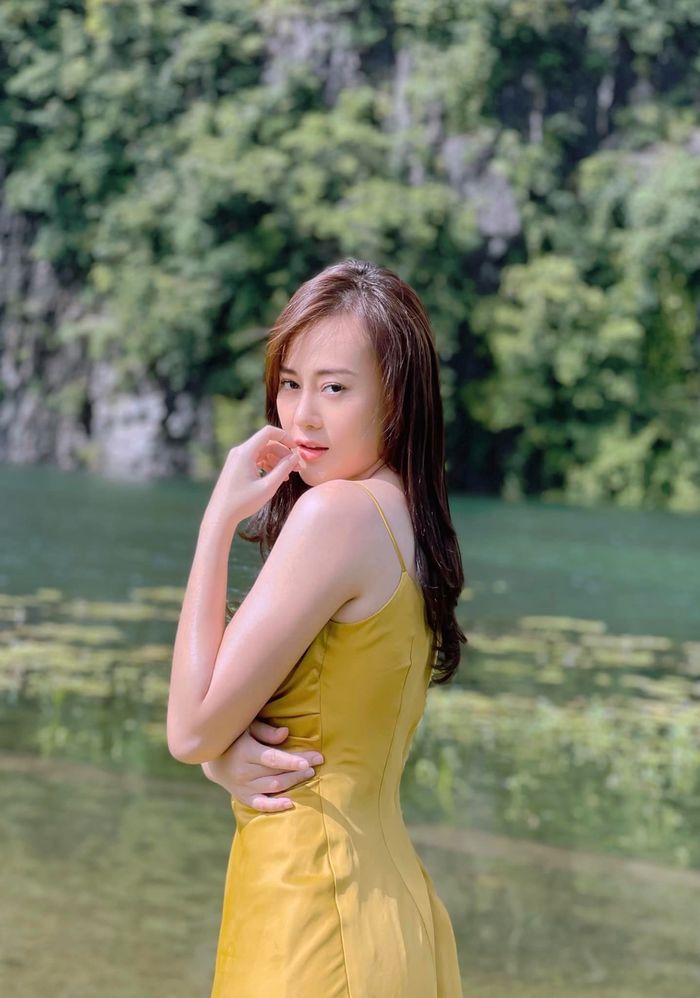 Hương Vị Tình Thân: Nam xinh mơn mởn hậu xả vai, dát đầy đồ hiệu xịn