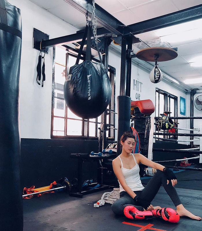 Khi các mỹ nhân Việt đi học boxing: Khả Ngân khoẻ khắn và cá tính