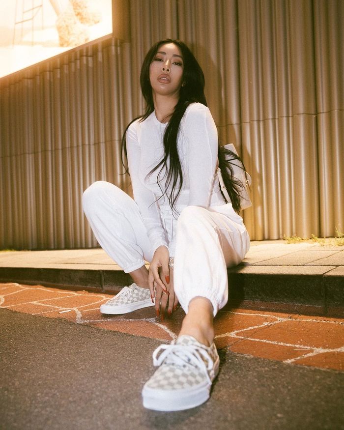 Loạt idol truyền năng lượng: HyunA, MAMAMOO tự tin khoe cá tính
