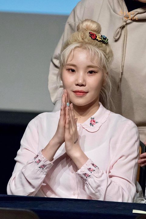 Màn thoát xác của nữ idol kém xinh nhất Kpop: Nhìn thực đơn mà sốc