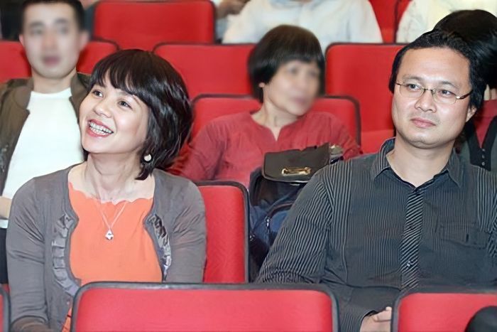 MC Diễm Quỳnh lần đầu kể chuyện yêu: Va vào ông xã từ năm 18