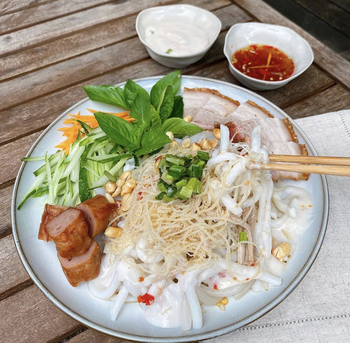 Những mỹ nhân Việt lấy chồng đại gia: tự nấu ăn ngon hơn cả đầu bếp
