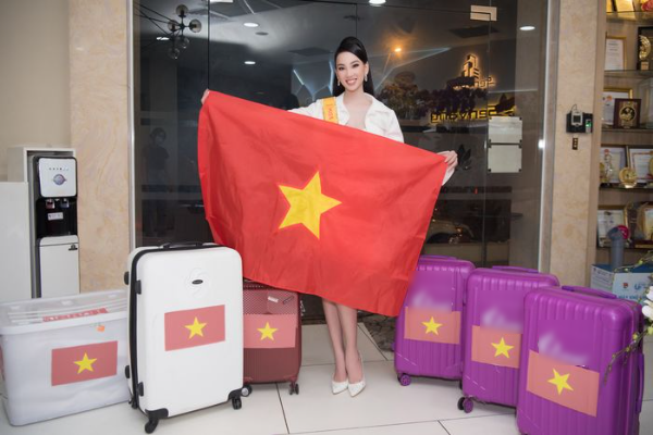 Mỹ nhân Việt đi thi quốc tế: Người giản dị, người như mang cả gia tài