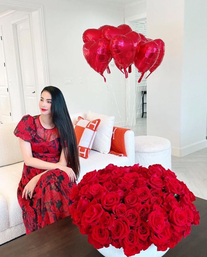 Những bà mẹ 2 con nhan sắc quyến rũ nhất Vbiz: Diệp Lâm Anh eo 62cm