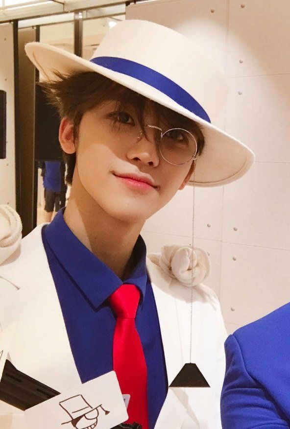 Những lần hóa trang chất như nước cất của loạt idol Kpop