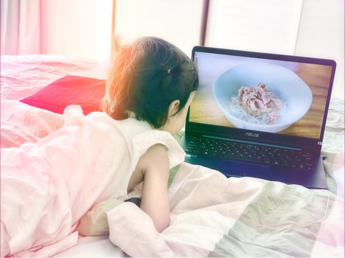 Những lần lộ ảnh con gái của Trường Giang - Nhã Phương