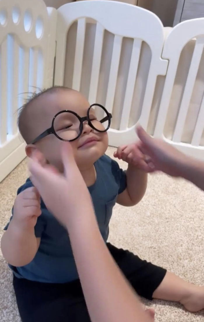 Nhóc tỳ Vbiz chơi Halloween 2021 hoành tráng: Bo Thúi đốn tim