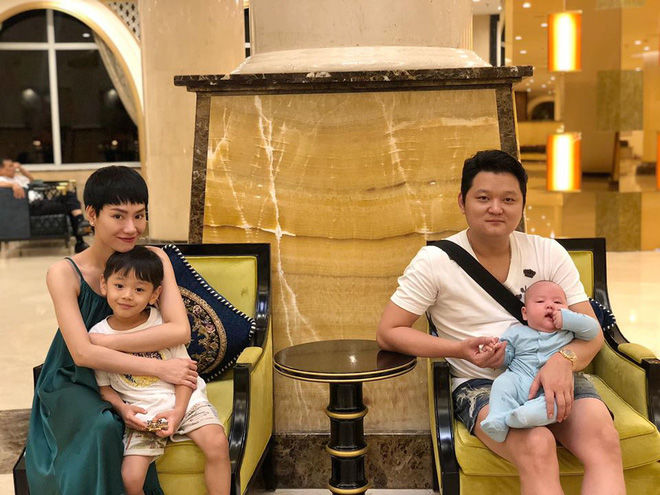 Mỹ nhân Vbiz nói không với đẻ thuê: Con gái Nhã Phương xinh giống mẹ