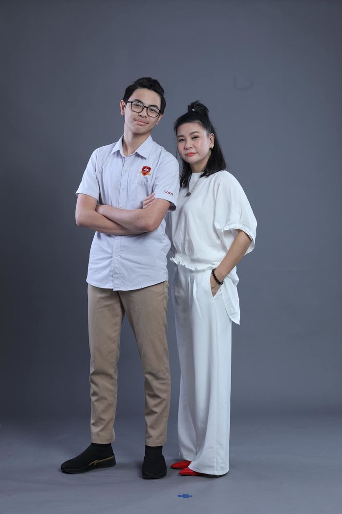Quý tử nhà sao Việt cao như siêu mẫu: Bất ngờ với con trai Anh Thư