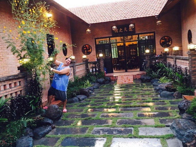 Sao Việt có biệt phủ hoành tráng lệ: Lý Nhã Kỳ chưa phải nhất