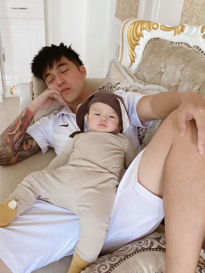 Những sự chia tay của sao Việt với công ty quản lý