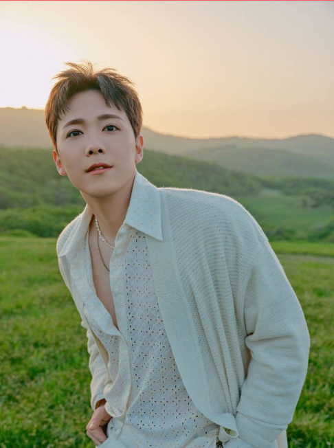 Những thần tượng trời sinh làm diễn viên nhưng nay lại thành idol