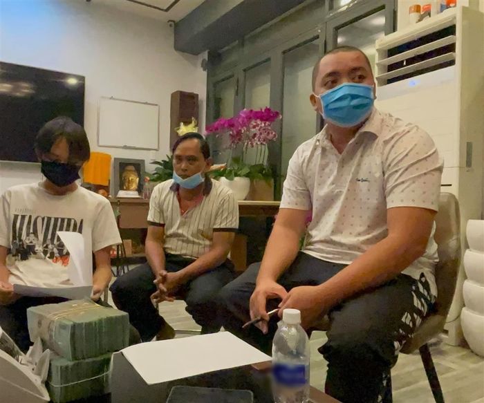 Được Hồ Văn Cường cảm ơn, bà Phương Hằng trở lại với một giấc mơ mới