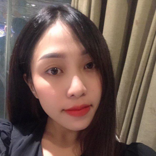 Nữ trợ lý của nữ CEO Đại Nam: Ngoài đời cô Hằng rất tình cảm luôn