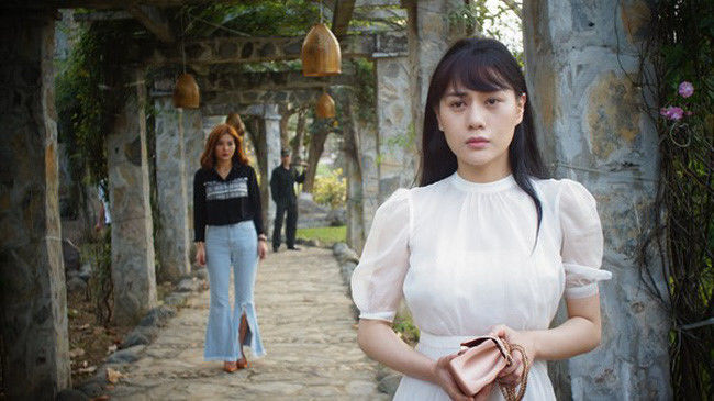 Phương Oanh: Từng đi phát tờ rơi thành mỹ nhân vũ trụ VTV