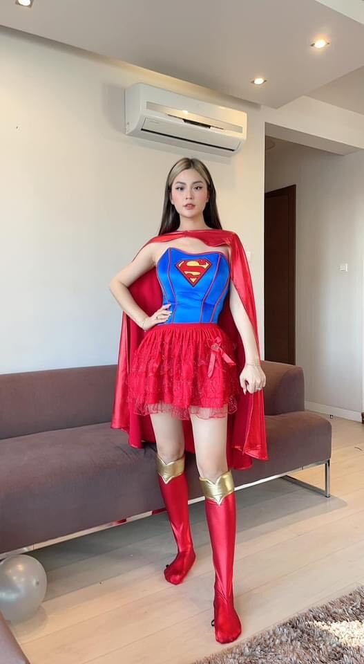 Sao Việt hoá trang chơi Halloween 2021: Búp bê Squid Game rất hot
