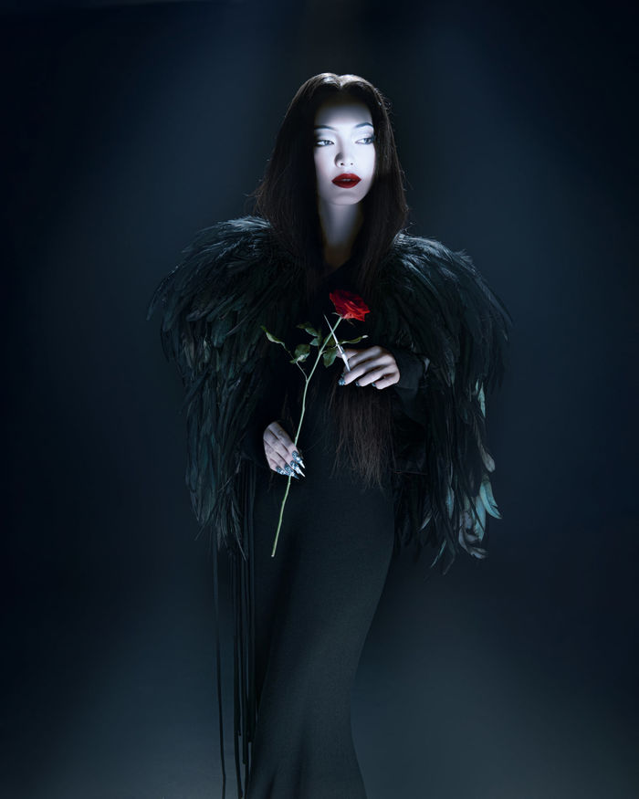 Sao Việt hoá trang chơi Halloween 2021: Búp bê Squid Game rất hot