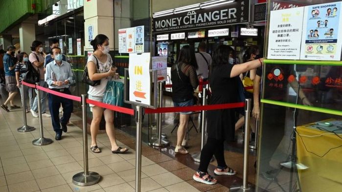 Singapore đối mặt với ca Covid-19 tăng kỉ lục dù tỉ lệ tiêm chủng cao
