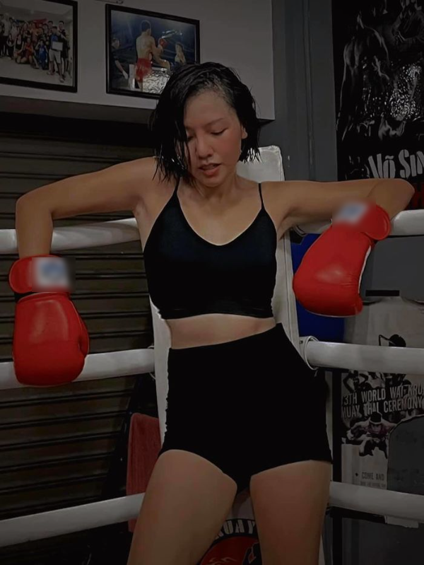 Khi các mỹ nhân Việt đi học boxing: Khả Ngân khoẻ khắn và cá tính