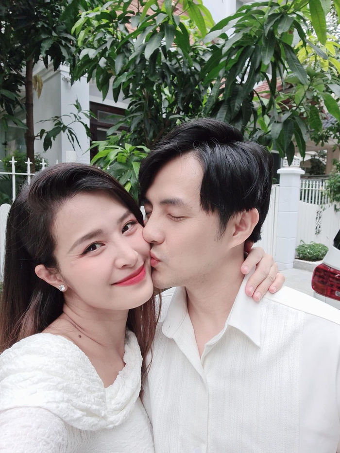 Thói quen trường kỳ giúp hôn nhân sao Việt thăng hoa
