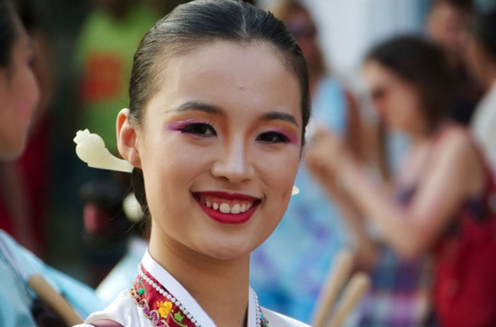 Top 10 điều lạ về Hàn Quốc: Kiêng viết tên mình bằng bút đỏ