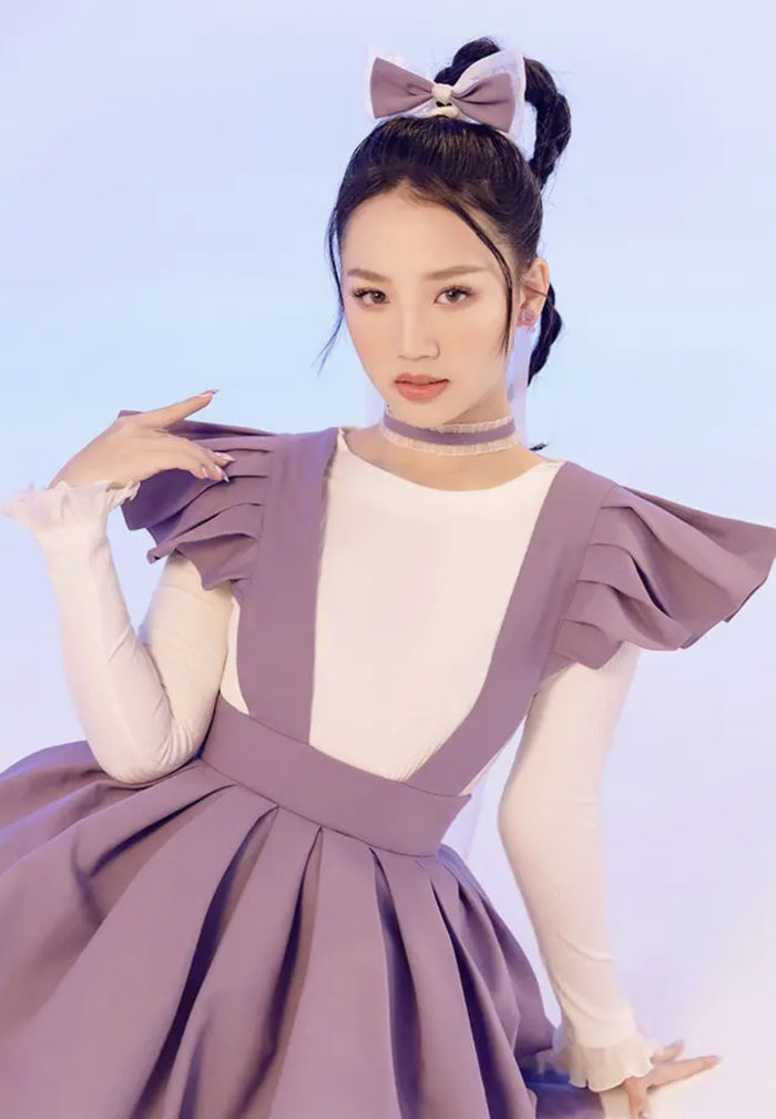 Top 10 nữ ca sĩ được mệnh danh là cỗ máy nhảy của Vpop: Hà Hồ top 6