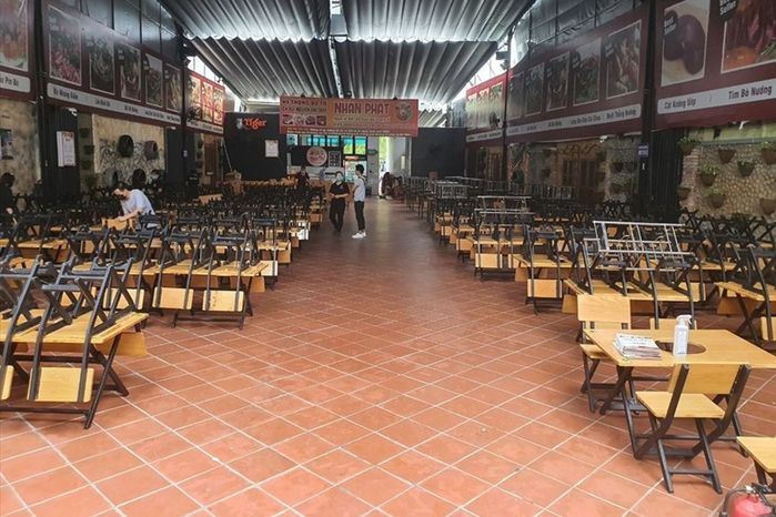 TP.HCM cho phép mở bán tại chỗ: Thủ Đức và Quận 7 được bán đồ có cồn