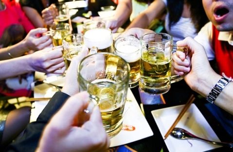 Hàng quán ở TP.HCM được bán tại chỗ, đây là 6 tiêu chí cần biết
