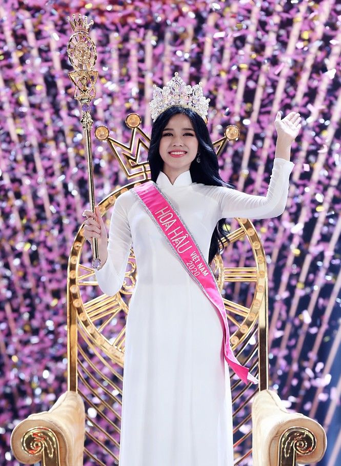 Xui như Đỗ Thị Hà: Tự tập cho Miss World, chưa kịp làm gì vì Cô Vy
