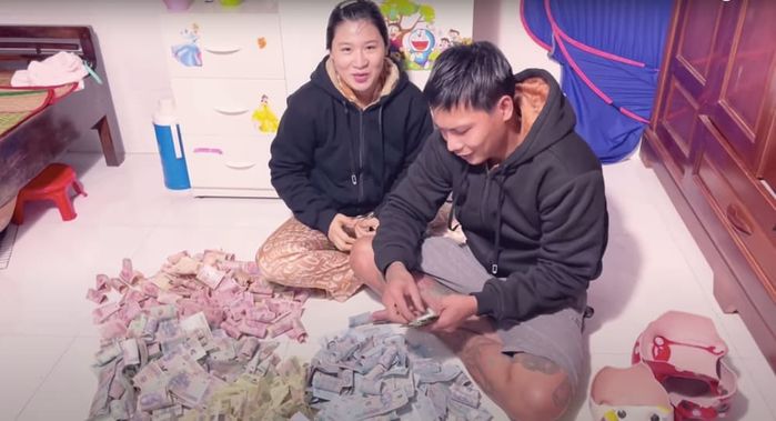 2 YouTuber từ nghèo nhất Việt Nam đến cuộc sống viên mãn