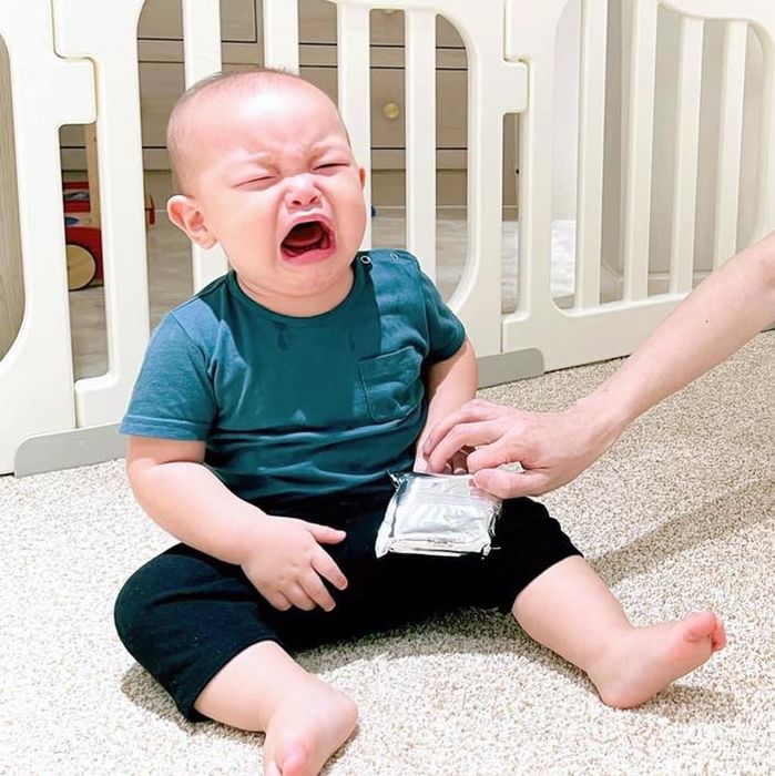 Leon là cậu bé giàu biểu cảm nhất Vbiz: Khóc hay cười cũng phải lố