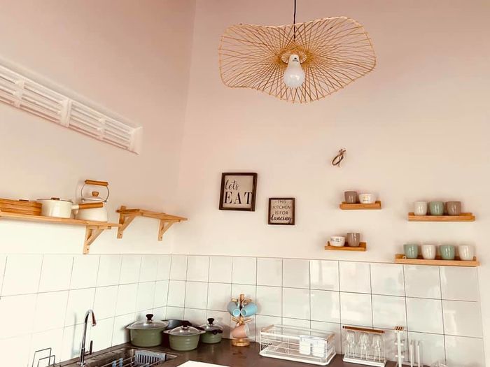 Anh thợ tay ngang hô biến căn nhà cấp 4 cũ kỹ thành homestay xinh đẹp