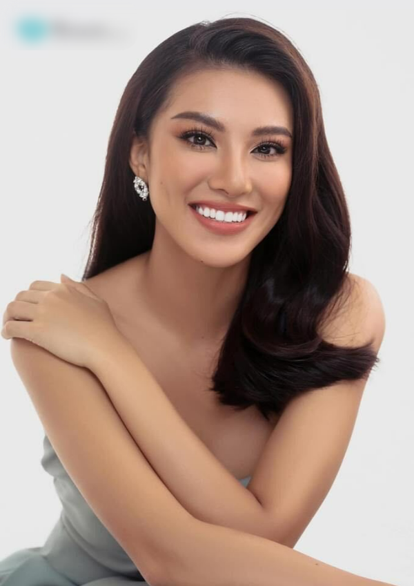 Á hậu Kim Duyên tân trang nhẹ trước thềm dự thi Miss Universe 2021
