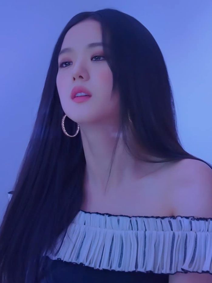 8 mỹ nhân Kpop tìm thấy chân ái với tóc màu đen