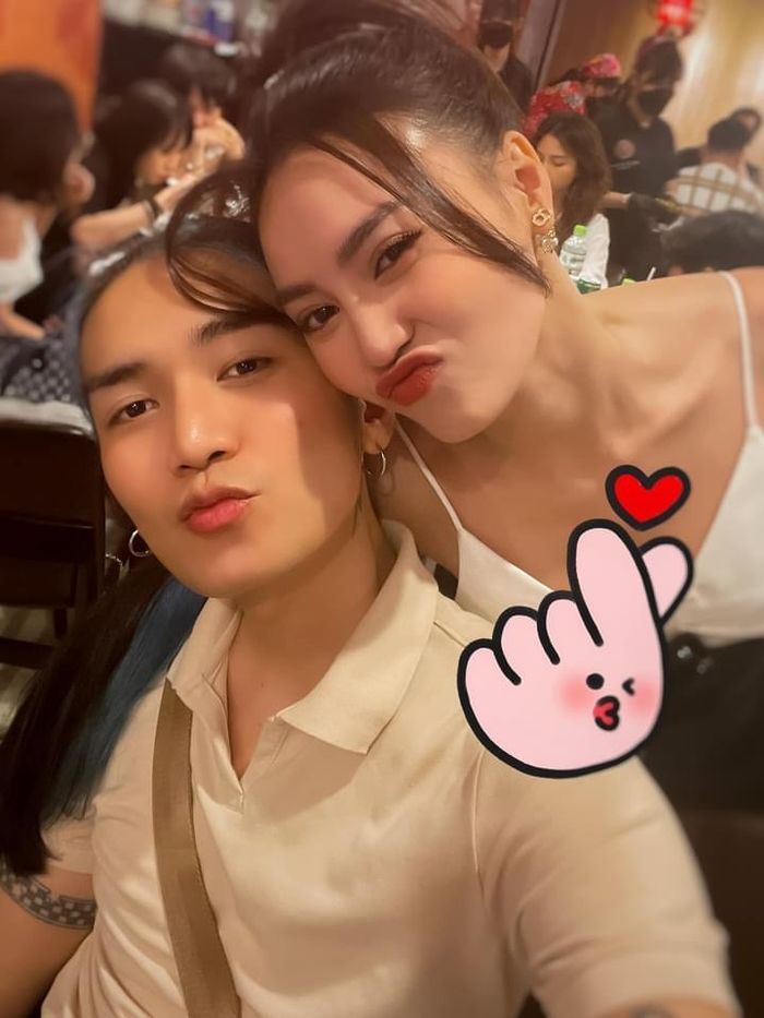 Ảnh hot sao Việt 26/11: Dàn sao hot nhất Vbiz hội tụ trong 1 bức ảnh