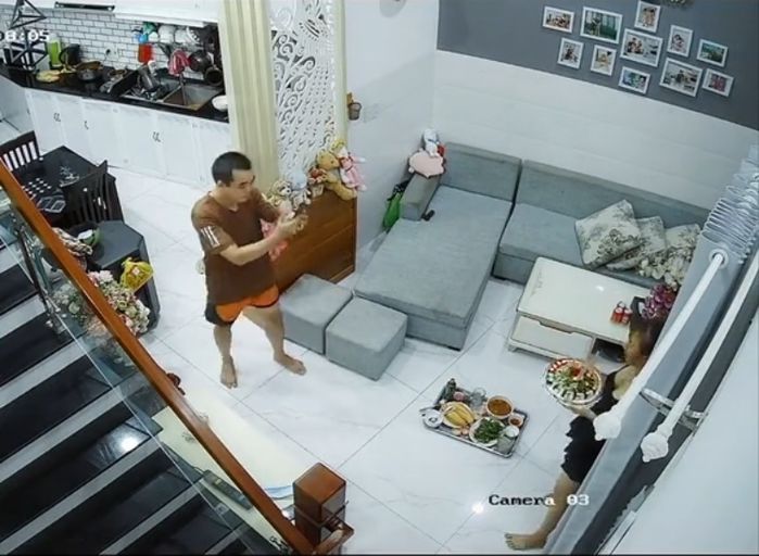 Chồng người ta giải sầu còn giúp vợ kiếm tiền: 320k chứ chẳng đùa