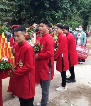 Cô dâu mang sính lễ sang nhà trai “rước chồng”: Chị em lên ngôi thôi