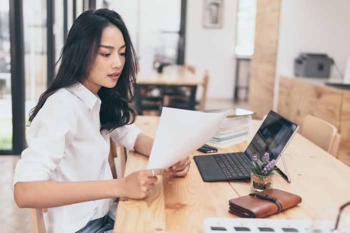 Cô gái công sở làm 8 năm chỉ để dư được 60 triệu nên không dám yêu ai