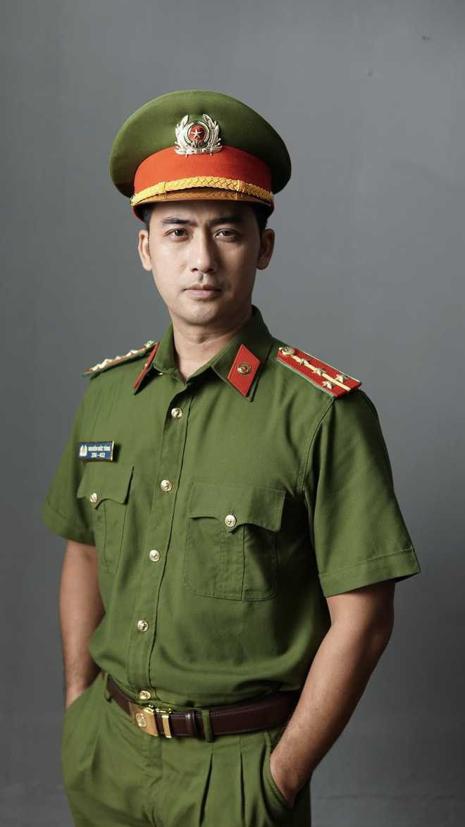 6 cảnh sát điển trai của màn ảnh Việt: Có người đã U60 vẫn nức tiếng
