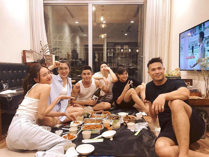 Dàn cast Running Man lần nào tụ họp cũng vắng Trường Giang