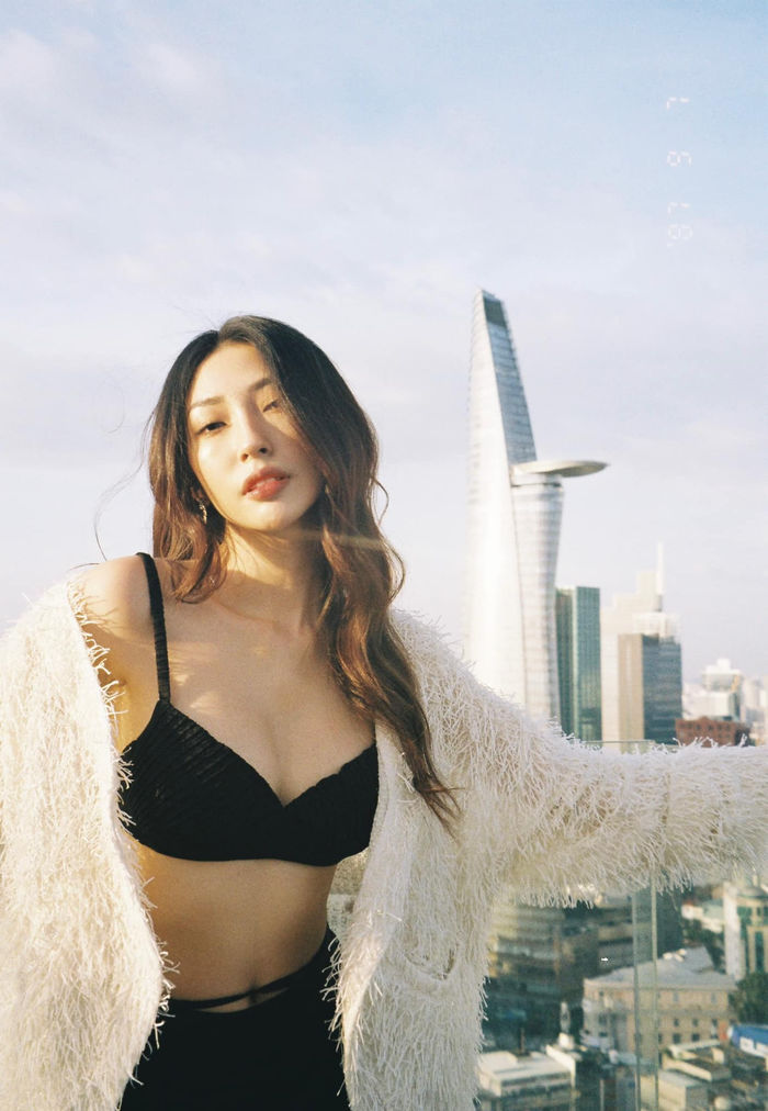 4 công chúa teen một thời: Đông Nhi, Bảo Thy đều lên chức bỉm sữa