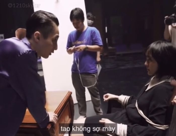 Sơn Tùng đích thân thị phạm Hải Tú: Em hâm hấp thì anh mới nhìn